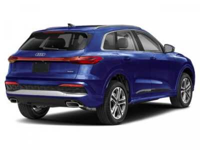 2026 Audi Q5, $65590. Photo 2