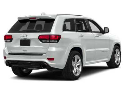 2015 Jeep Grand Cherokee, $32348. Photo 2