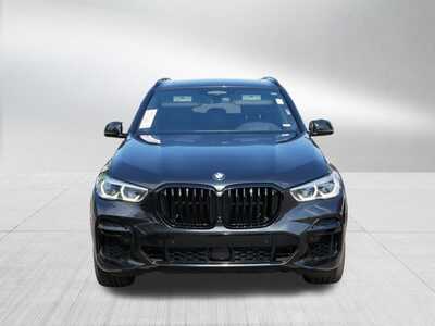 2022 BMW X5, $49348. Photo 2