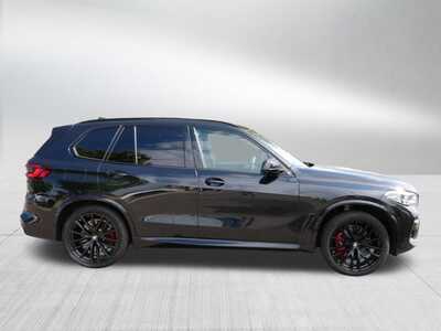 2022 BMW X5, $49348. Photo 8