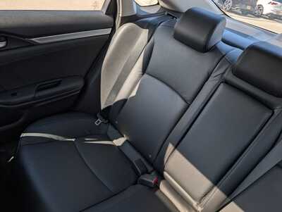 2016 Honda Civic, $18348. Photo 12