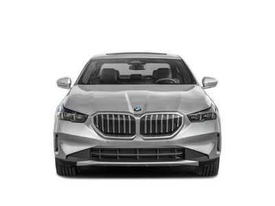 2024 BMW 5 Series, $40000. Photo 7