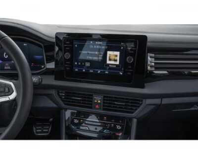 2027 Volkswagen Jetta, $28310. Photo 12