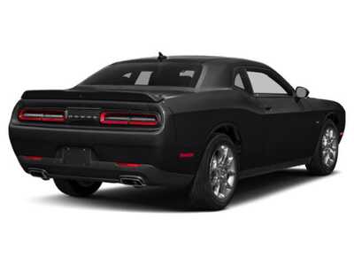 2018 Dodge Challenger, $0. Photo 2