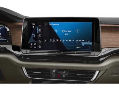 2025 Volkswagen Atlas, $35038. Photo 10