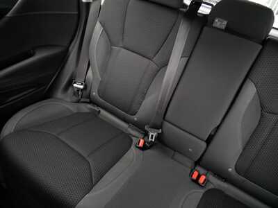 2024 Subaru Forester, $28348. Photo 12