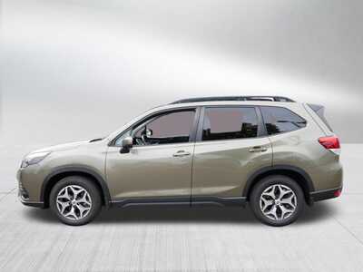 2024 Subaru Forester, $28348. Photo 4