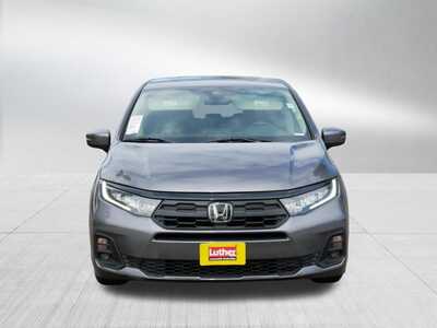 2025 Honda Odyssey, $35000. Photo 2