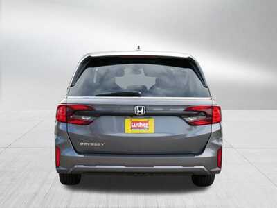 2025 Honda Odyssey, $35000. Photo 6