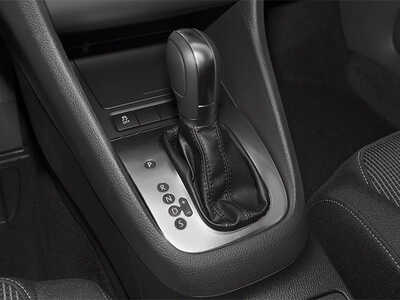 2013 Volkswagen Golf, $0. Photo 10