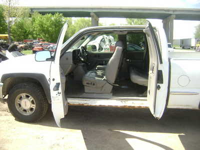 2002 GMC 1500 Ext Cab, $5400. Photo 5