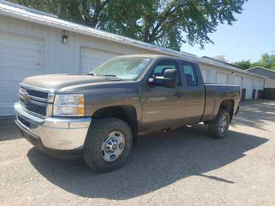 2013 Chevrolet 2500 Ext Cab, $26500. Photo 1