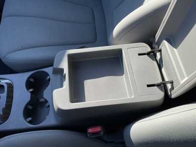 2012 Hyundai Santa Fe, $6690. Photo 11