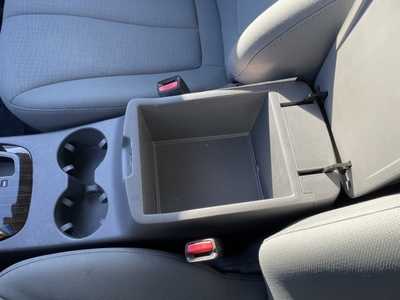 2012 Hyundai Santa Fe, $6690. Photo 12