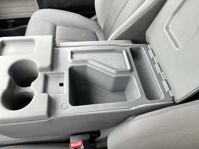 2013 Ford F150 Crew Cab, $4990. Photo 10