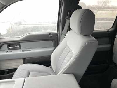 2013 Ford F150 Crew Cab, $4990. Photo 12