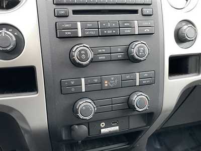 2013 Ford F150 Crew Cab, $4990. Photo 6