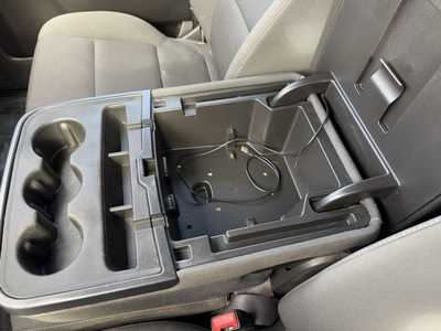 2017 Chevrolet 1500 Ext Cab, $12590. Photo 12