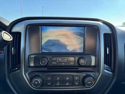 2017 Chevrolet 1500 Ext Cab, $12590. Photo 4