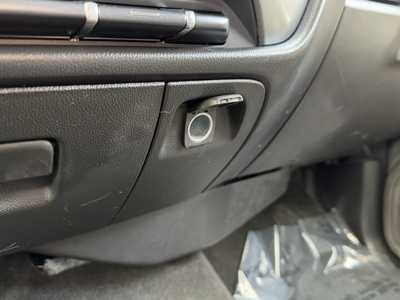 2017 Chevrolet 1500 Ext Cab, $12590. Photo 7