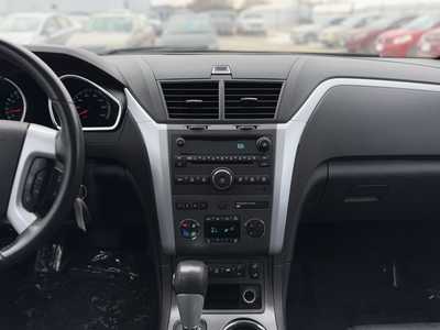 2012 Chevrolet Traverse, $3590. Photo 2