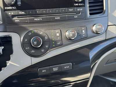 2011 Toyota Sienna, $5990. Photo 7