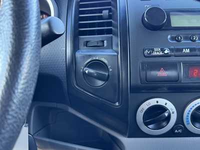 2008 Toyota Tacoma, $8991. Photo 4