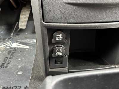 2009 Dodge Caravan, Grand, $4690. Photo 6
