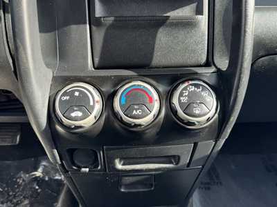 2002 Honda CR-V, $2990. Photo 4