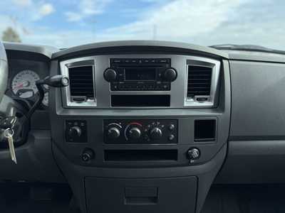 2007 Dodge 1500 Crew Cab, $5690. Photo 2