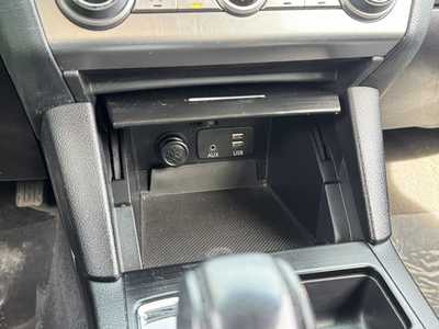 2017 Subaru Outback, $9990. Photo 6