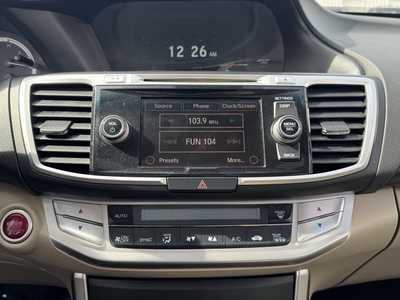 2013 Honda Accord, $8900. Photo 5
