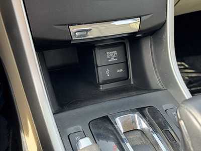 2013 Honda Accord, $8900. Photo 9