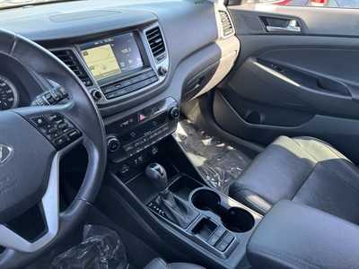2016 Hyundai Tucson, $9490. Photo 7
