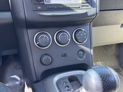 2013 Nissan Rogue, $8998. Photo 5