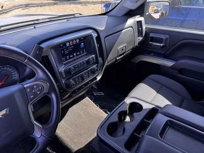 2017 Chevrolet 1500 Crew Cab, $17590. Photo 11