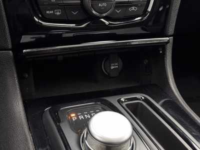 2018 Chrysler 300, $16991. Photo 7
