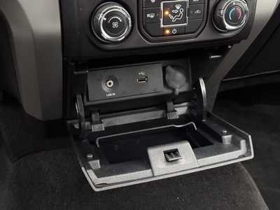 2014 Ford F150 Ext Cab, $14590. Photo 9