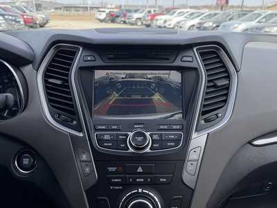 2013 Hyundai Santa Fe, $6590. Photo 4