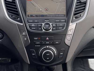 2013 Hyundai Santa Fe, $6590. Photo 5