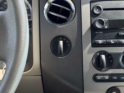 2007 Ford Expedition, $3690. Photo 3