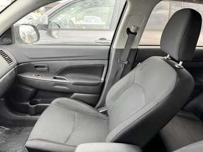 2015 Mitsubishi Outlander, $6499. Photo 11