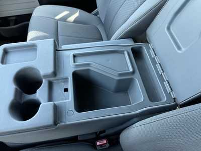 2014 Ford F150 Crew Cab, $15499. Photo 12