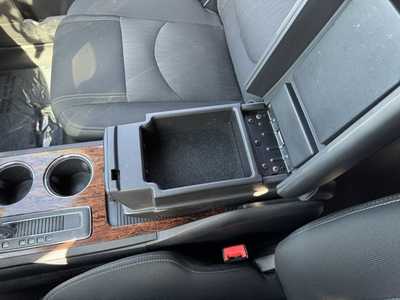 2013 Chevrolet Traverse, $9690. Photo 12