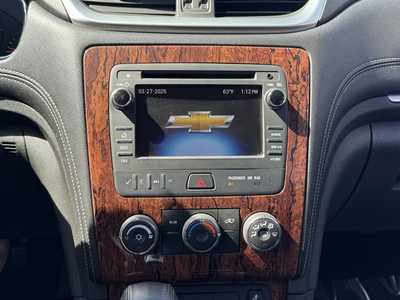 2013 Chevrolet Traverse, $9690. Photo 3