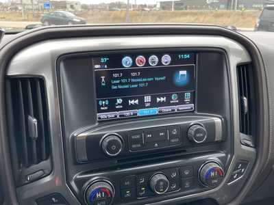 2017 Chevrolet 1500 Crew Cab, $15790. Photo 3
