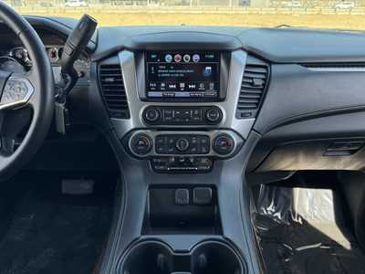 2017 Chevrolet Tahoe, $18991. Photo 2