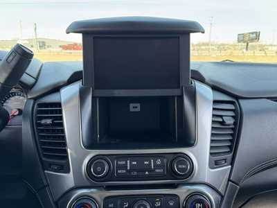 2017 Chevrolet Tahoe, $18991. Photo 5