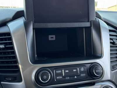 2017 Chevrolet Tahoe, $18991. Photo 6