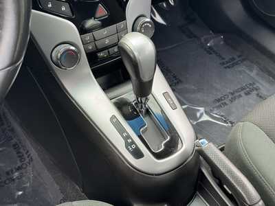 2011 Chevrolet Cruze, $4499. Photo 6
